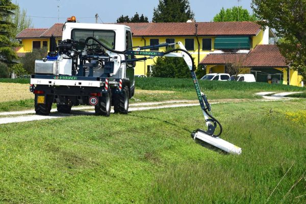 Bras de tondeuse Buddy de Hymach
