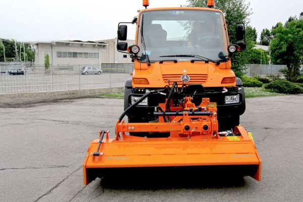 Bras de tondeuse pour camion Rodeo UF de Hymach