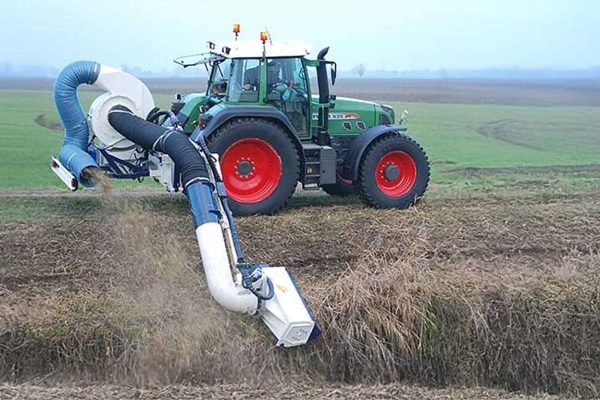 Bras de tondeuse aspirante Tornado de Hymach